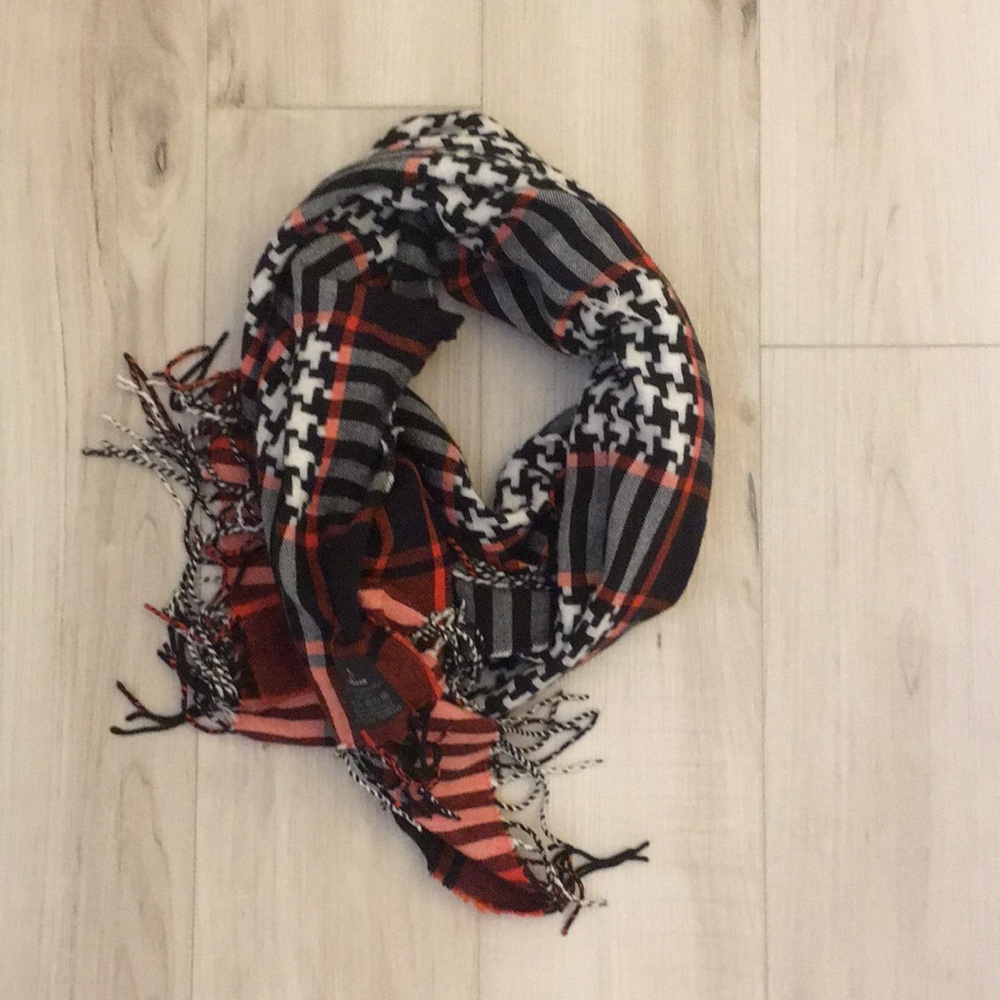 Black red and grey scarf